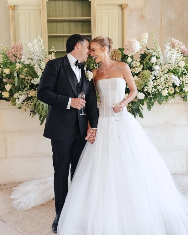 23 Best Wedding Photographers in Australia | Modern, Cinematic Photography | TOP Luxury Bridal Photographers