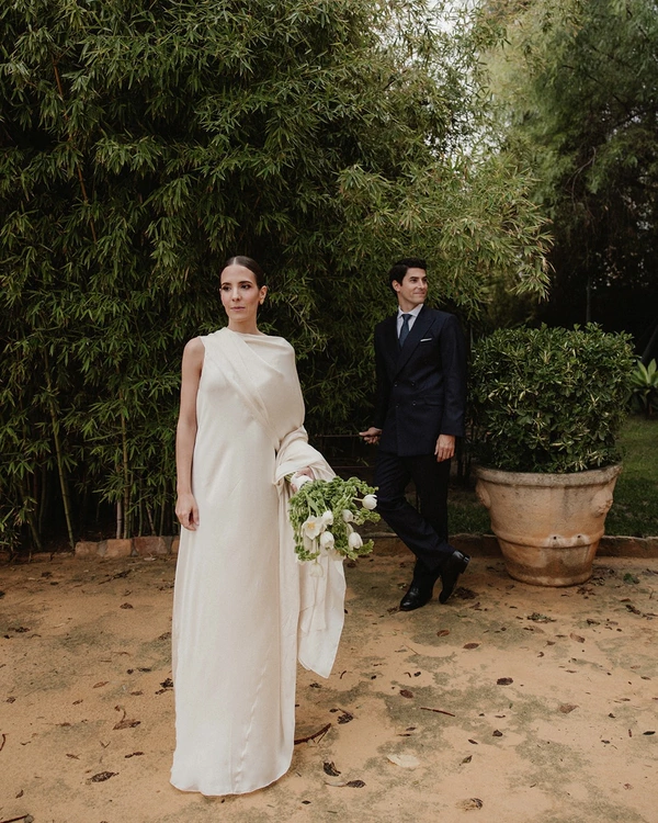 An Elegant & Artistic Palace Wedding in Seville, Spain — photo 1