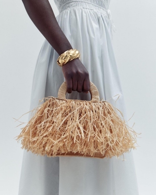 40 Statement Accessories to Complete Your Wedding Wardrobe