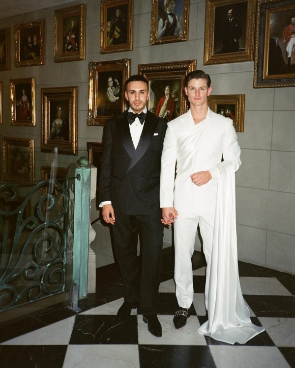 23 Best Wedding Photographers in Australia | Modern, Cinematic Photography | TOP Luxury Bridal Photographers