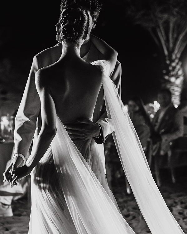 An Ethereal & Otherworldly Wedding in the Arabian Desert