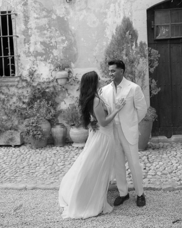 An Enchanting Indian Wedding Amongst a Coastal Vineyard Villa in Spain