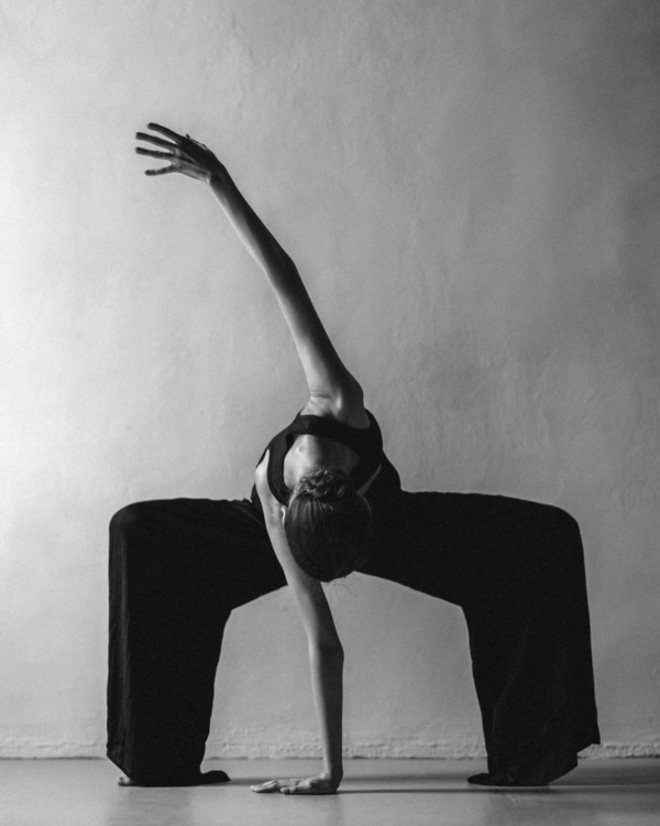 A Step-by-Step Guide to Growing Out Your Hair Before Your Wedding