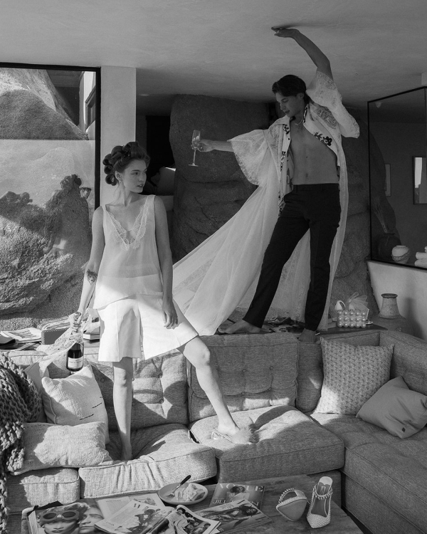 Retro Glamor in the Heart of Palm Springs