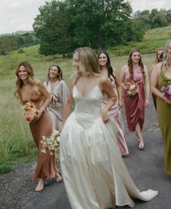 10 Must-Have Wedding Photos Every Couple Needs, According to Top Photographers