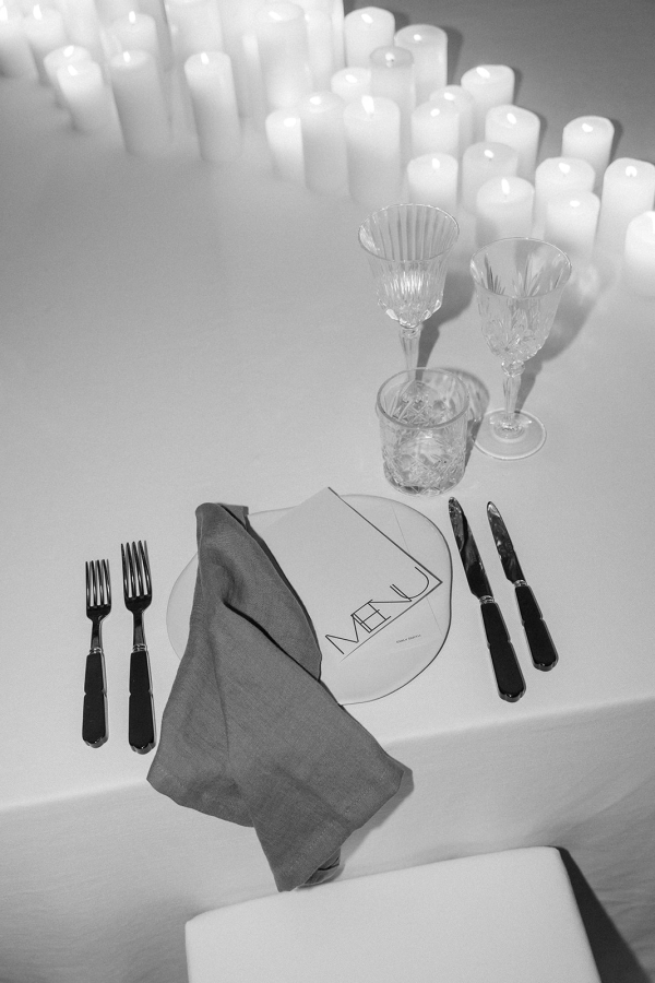 Stationery NoNaked Design