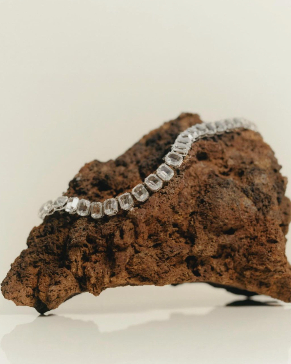 Lab-Grown Diamonds: The Pros and Cons You Need to Know