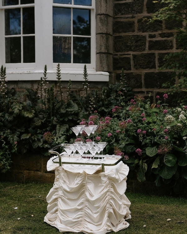 30 Creative Drink Tower Ideas to Elevate Your Cocktail Hour