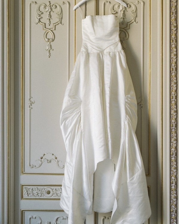 A Chic & Colorful Multi-Day Seaside Celebration in Spain