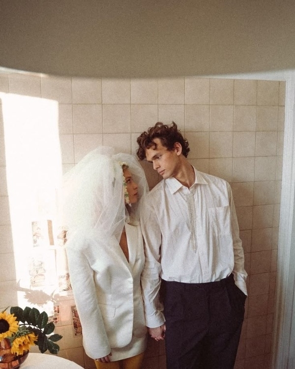 How to Set Boundaries When Parents Are Paying for Your Wedding