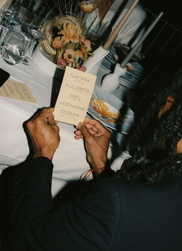 Stationery NoNaked Design