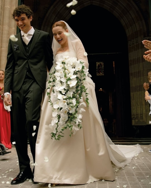 10 Must-Have Wedding Photos Every Couple Needs, According to Top Photographers