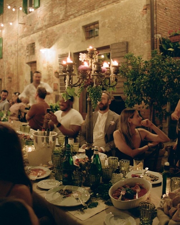 A Joyful Celebration in the Golden Rolling Hills of Tuscany