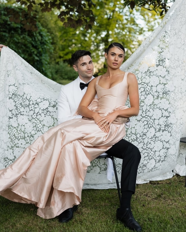 23 Best Wedding Photographers in Australia | Modern, Cinematic Photography | TOP Luxury Bridal Photographers