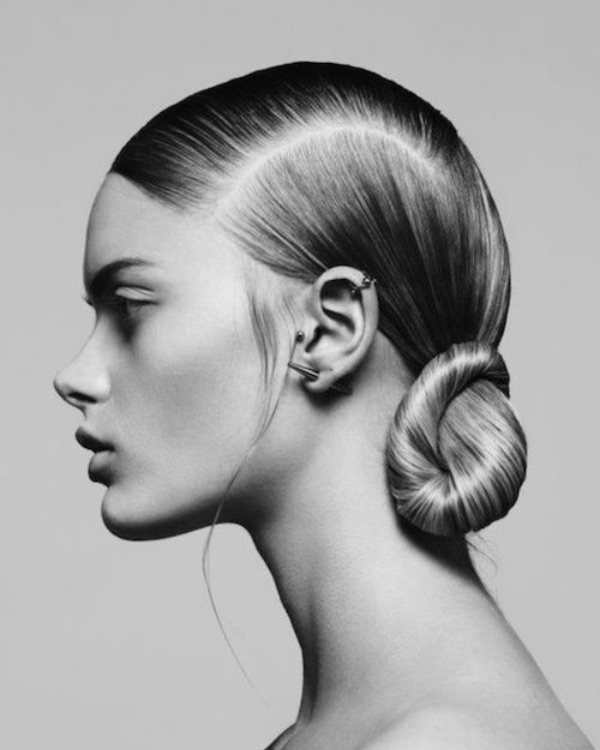 30 Chic Hairstyles for Brides with Long Hair