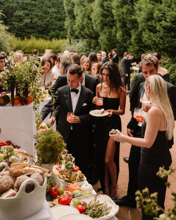 14 Common Wedding Guest Complaints to Avoid