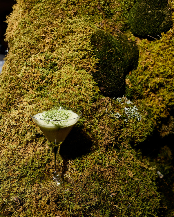 A Surreal Wedding Weekend at a Stunning Architectural Marvel