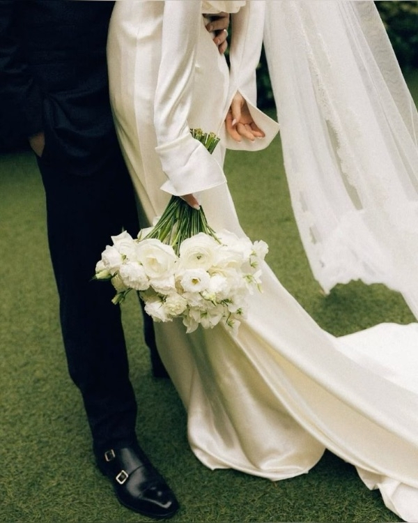 How to Set Boundaries When Parents Are Paying for Your Wedding