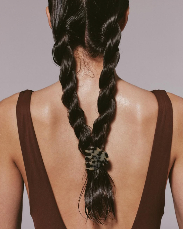 A Step-by-Step Guide to Growing Out Your Hair Before Your Wedding