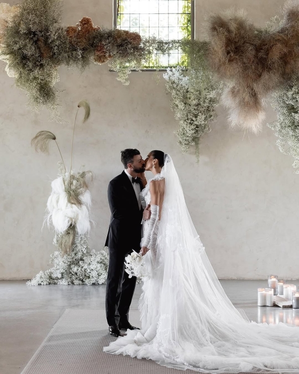 23 Best Wedding Photographers in Australia | Modern, Cinematic Photography | TOP Luxury Bridal Photographers