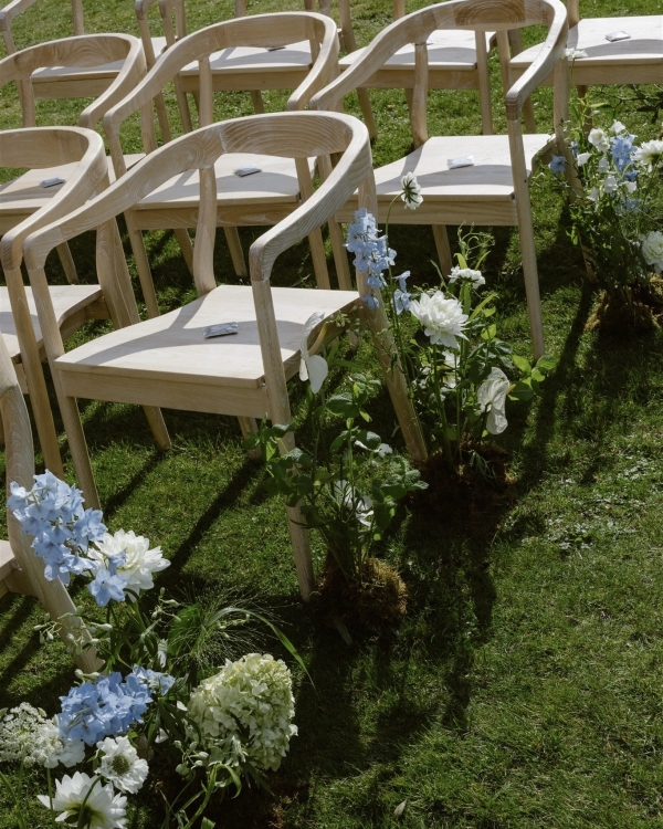 A Romantic Wedding at a Timeless English Countryside Estate