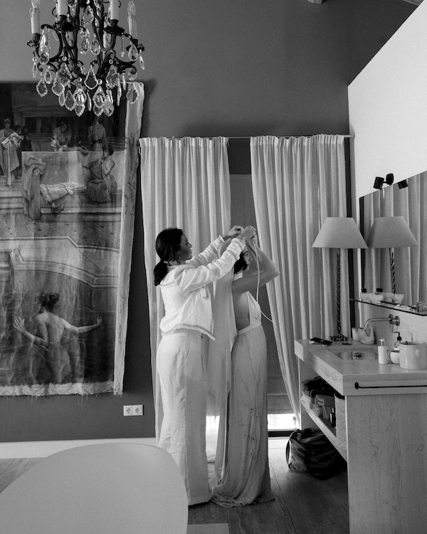 A Sun-Kissed Celebration in Greece Captured on Film