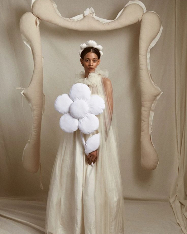 40 Statement Accessories to Complete Your Wedding Wardrobe