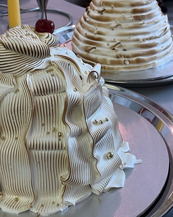 Cakes & Catering Lil Choux Choux