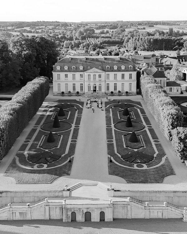 15 Beautiful Garden Wedding Venues in Europe