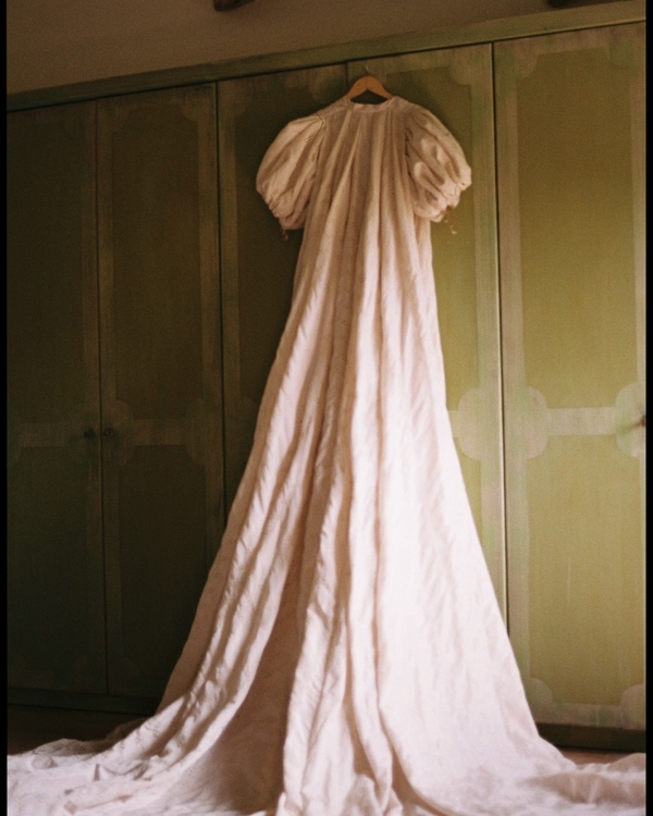 A Modern Mediterranean Wedding Weekend Amongst Catalan Vineyards