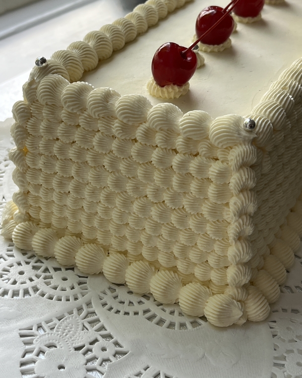 Cakes & Catering Lil Choux Choux