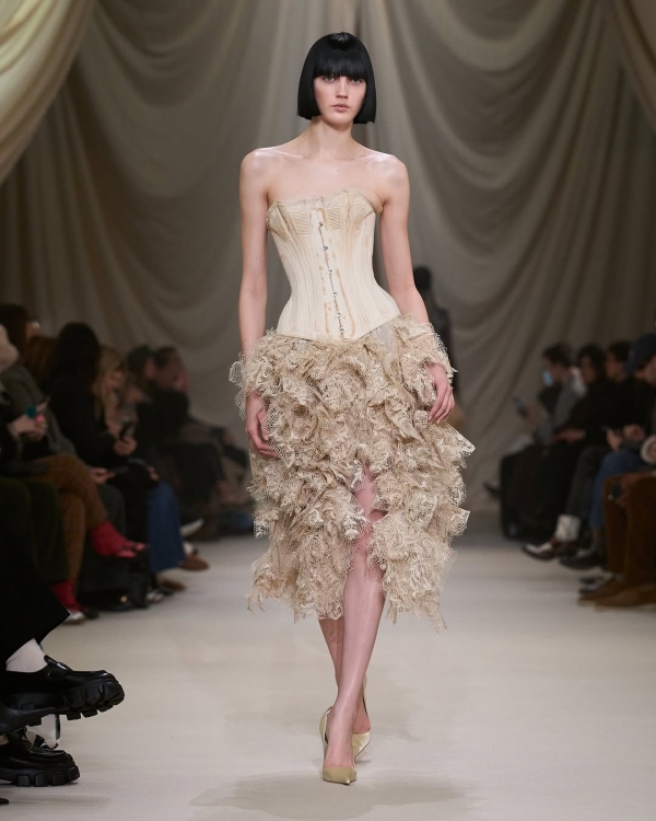 8 Defining Trends from Paris Haute Couture Spring 2026