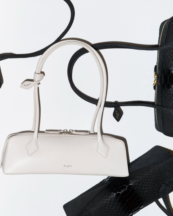 20 of the Season’s Chicest It-Girl Bridal Accessories