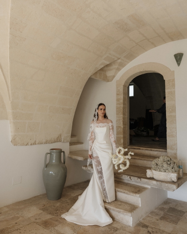An Immersive Wedding in Puglia with Sculptural Tables and Artful Florals