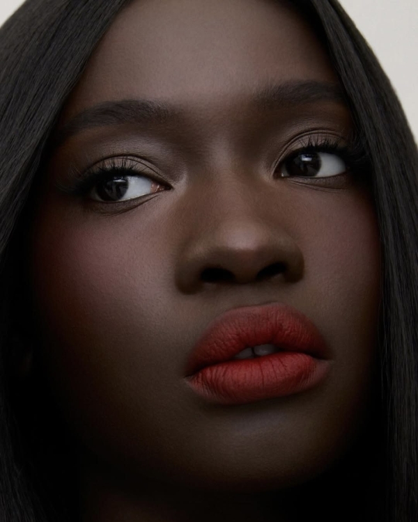 10 Brands for the Best Bridal Fake Lashes