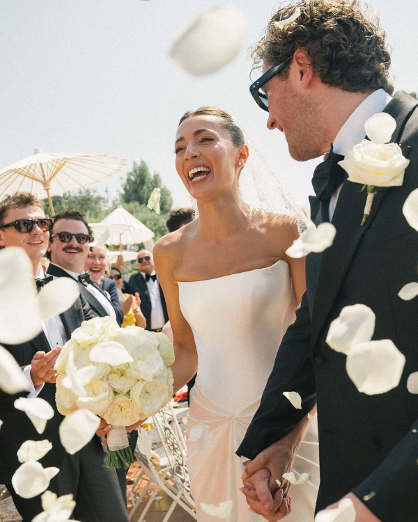 40 Songs to Soundtrack Your Wedding in Italy with La Dolce Vita Energy