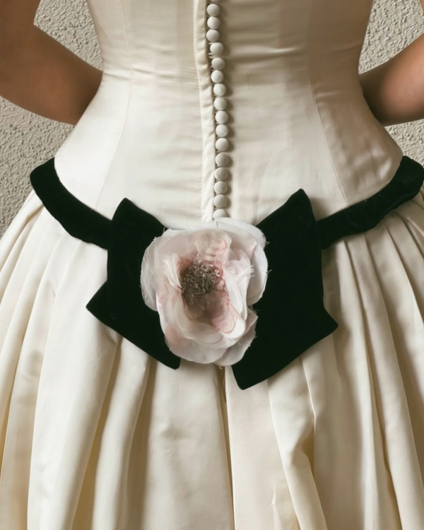 13 Vintage Bridal Boutiques in the US