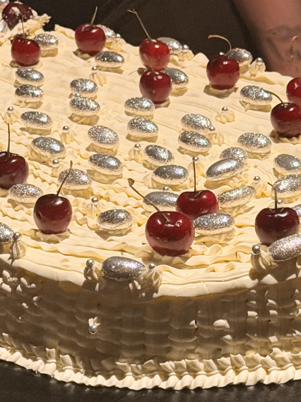 Cakes & Catering Lil Choux Choux