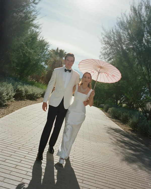 21 Best Wedding Photographers in California — photo 1