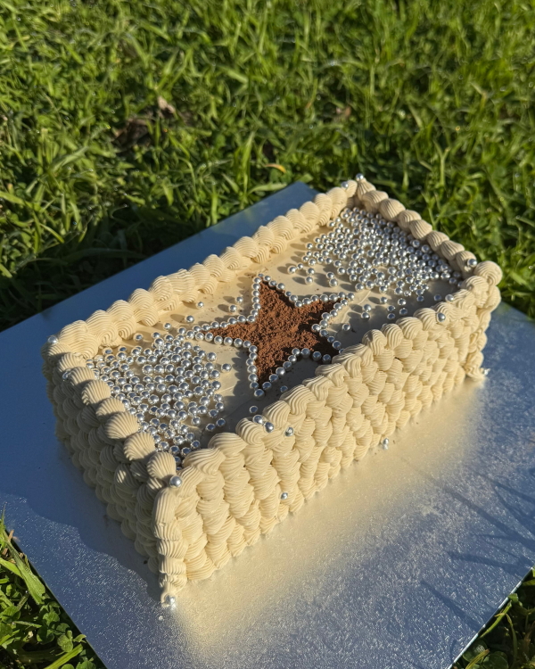 Cakes & Catering Lil Choux Choux