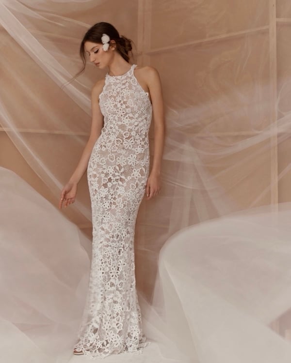 20 Textural Bridal Dresses We're Crushing On