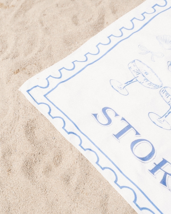 A Modern Mediterranean Wedding Weekend Amongst Catalan Vineyards