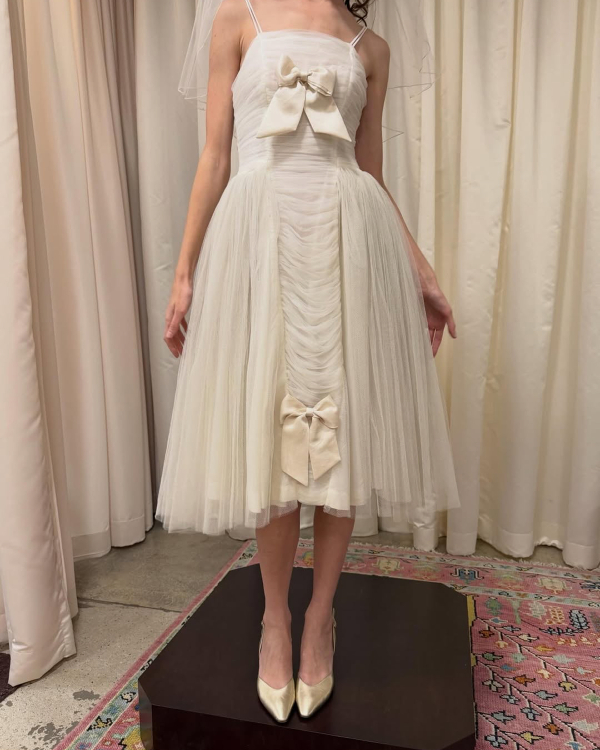 13 Vintage Bridal Boutiques in the US