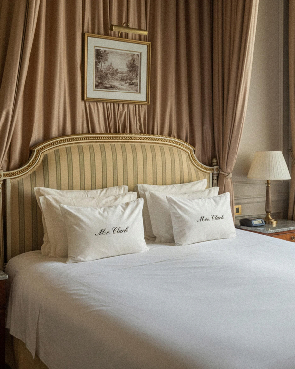 10 Online Boutiques for Custom and Personalized Gifts