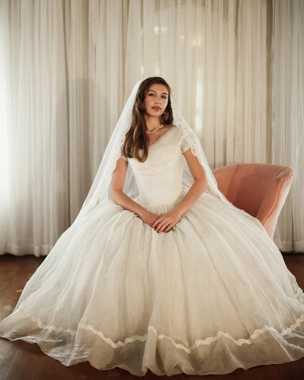 13 Vintage Bridal Boutiques in the US