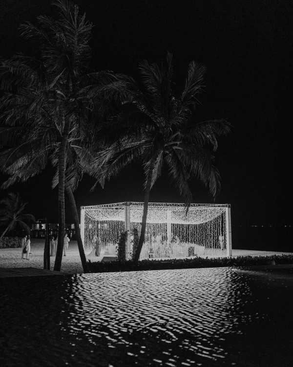 Katie & Jonny’s Wedding in the Maldives | Beach Wedding Inspo | Photo