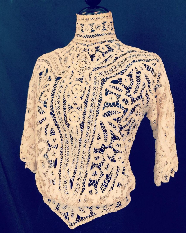 5 Best Vintage Stores Los Angeles | Vintage Clothing in LA | 5 Cool Shops