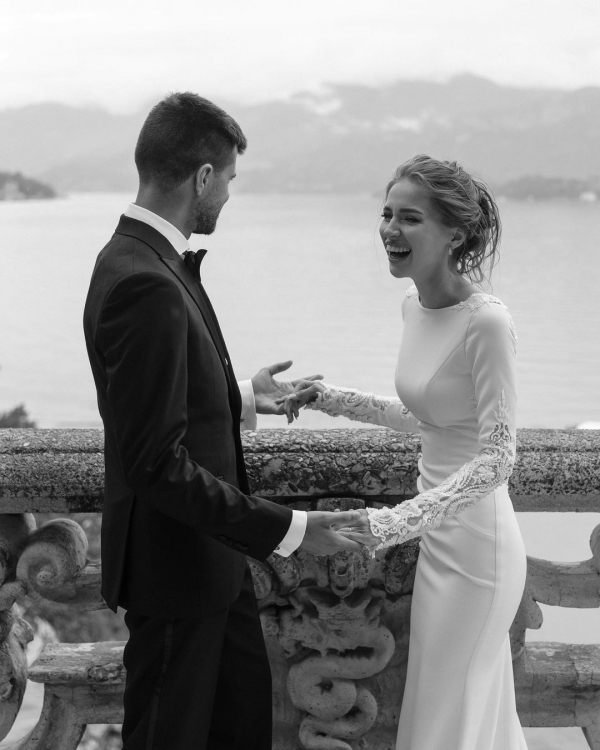 Everything You Should Do 6 Months Before the Wedding