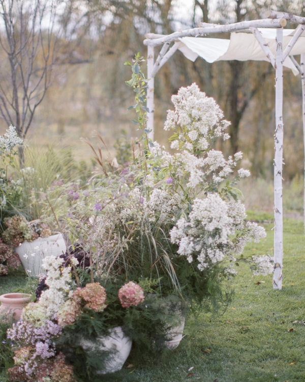 Fall Wedding Ceremony Inspiration | Mackenzie & Jonathan Outdoor Wedding in Inness in Accord, New York