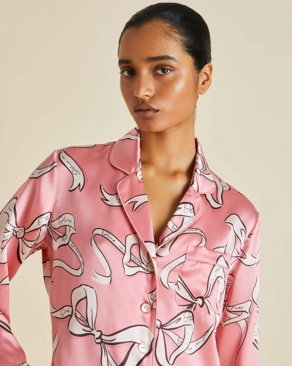 Best Valentine's Day Gift Ideas For Her | Romantic V-Day Presents